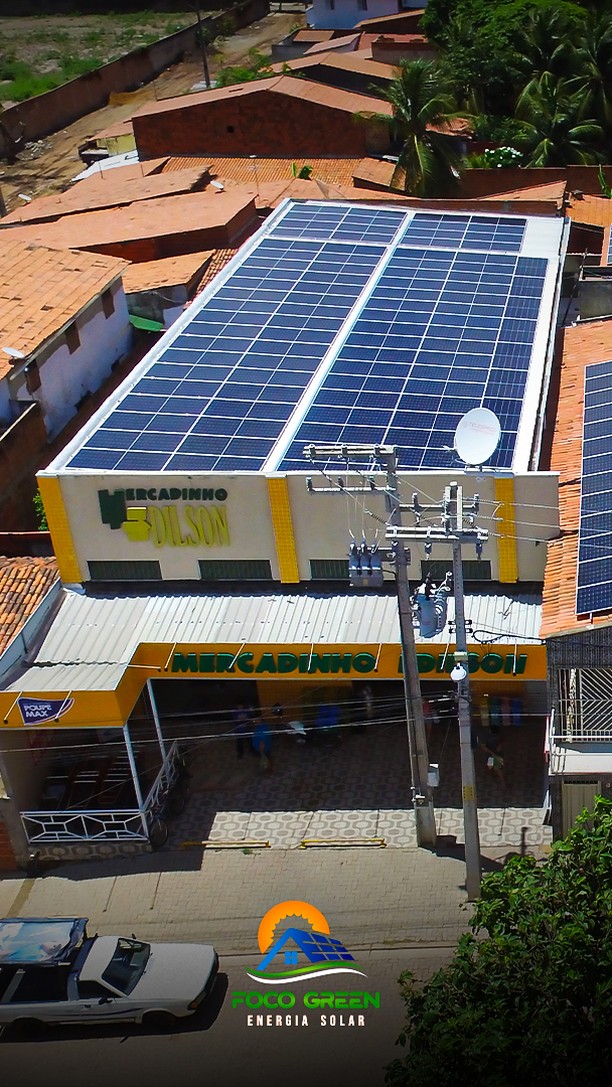 Painéis solares instalados em projeto da Foco Green